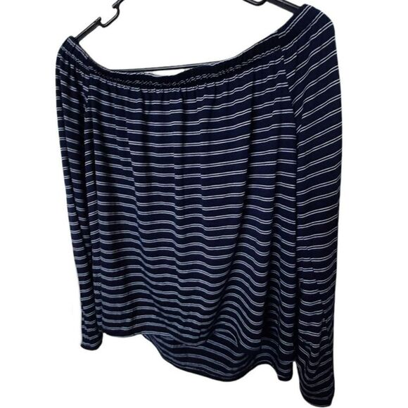 🖤 4/$20 🖤 - Picture 4 of 8